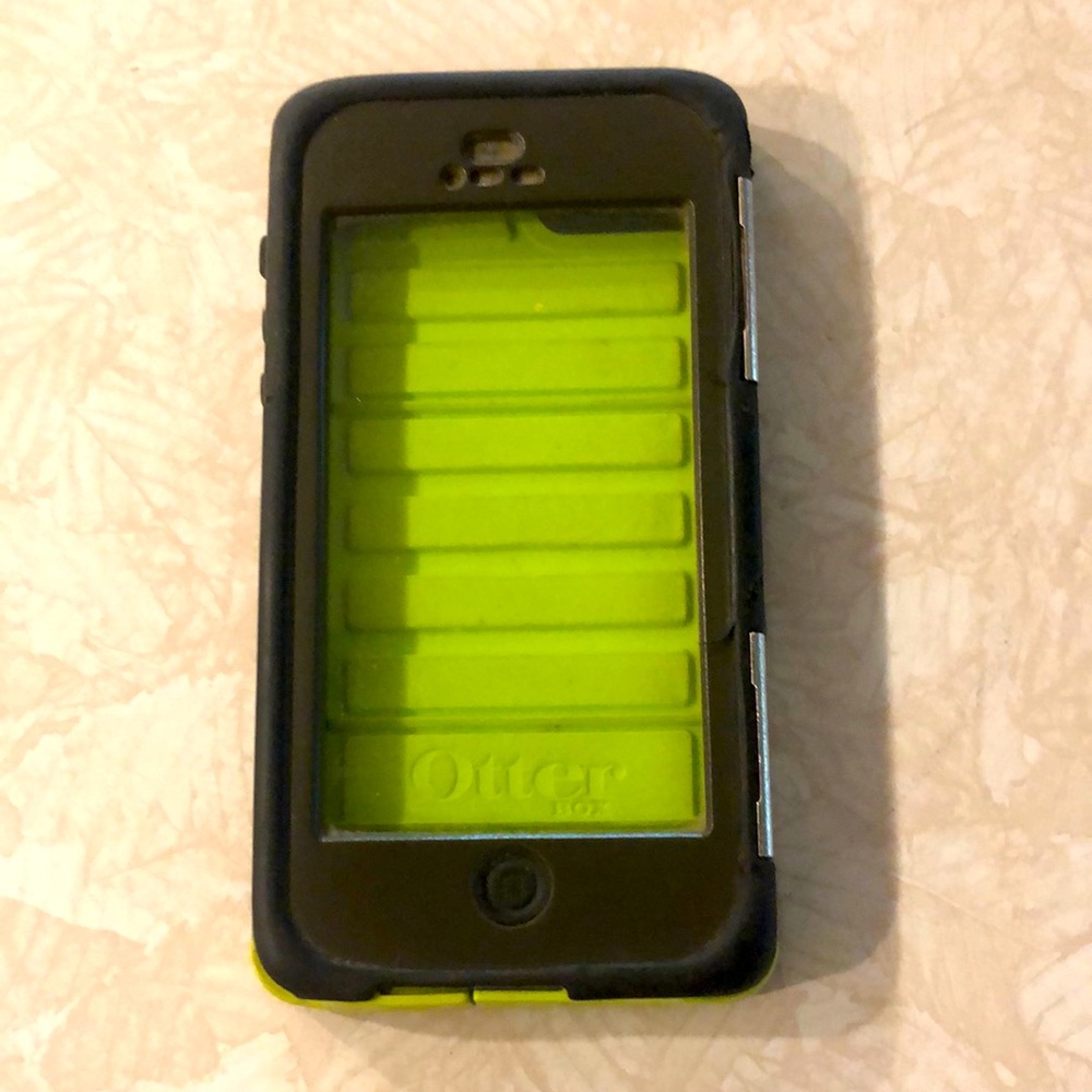 Otterbox heavy duty for iPhone 5
